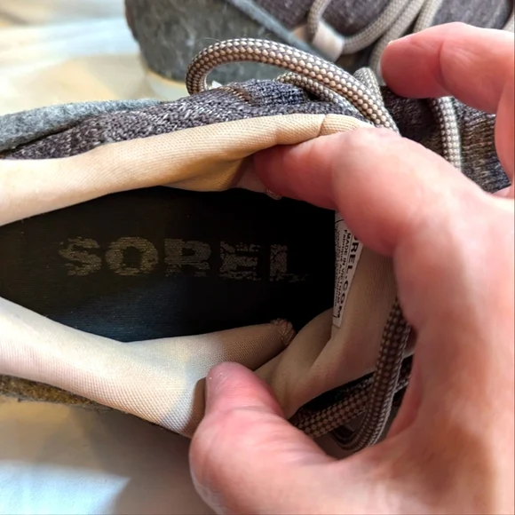 Woman's Sorel KINETIC Sneakers Size 8.5 - Picture 9 of 12